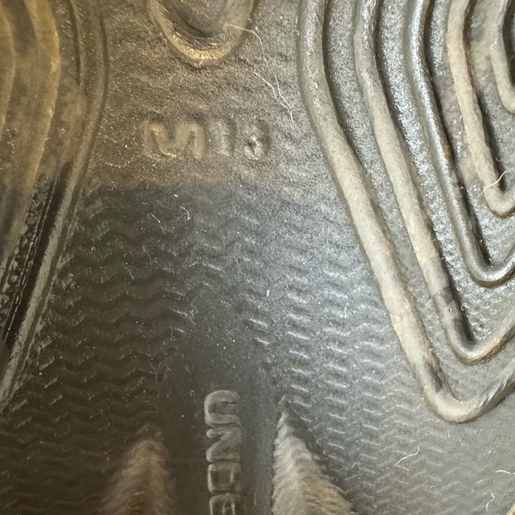 *BOGO* Eligible! LEFT ONLY, Really good condition Under Armour Slide, Men’s 13 - Picture 3 of 3